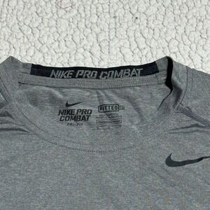 Nike Pro Combat Mens Gray Dri-FIT Fitted Sleeveless Training Shirt Medium